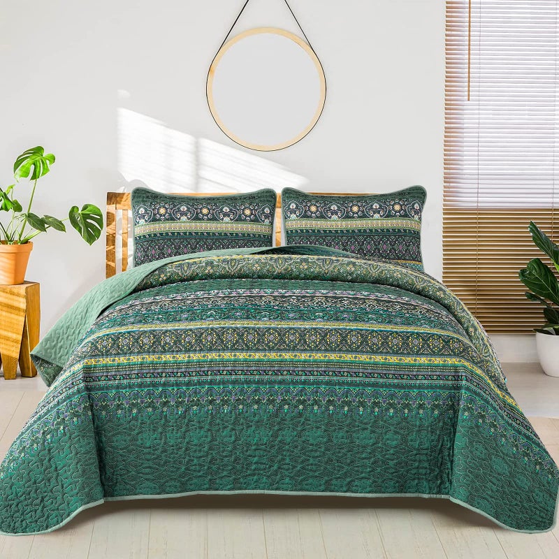 WONGS BEDDING Boho Quilt Queen Size  Green Bohemian Queen Quilt  Lightweight Microfiber Bed Decor Bedspread for All Season 96""x90""(3 Pieces) - Image 1